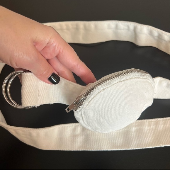 Mini Canvas fannypack Coin belt bag, off white, 45” long, 4.5”x1.5”wallet. New - Picture 2 of 10